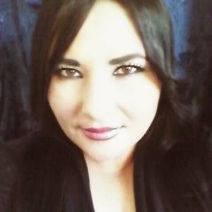 Meet your Posher, Marissa